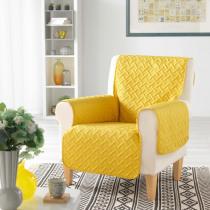 Produktbild Douceur D'intérieur gesteppte Stuhlhusse, gelb, 165 x 179 cm (179 x 165 cm)