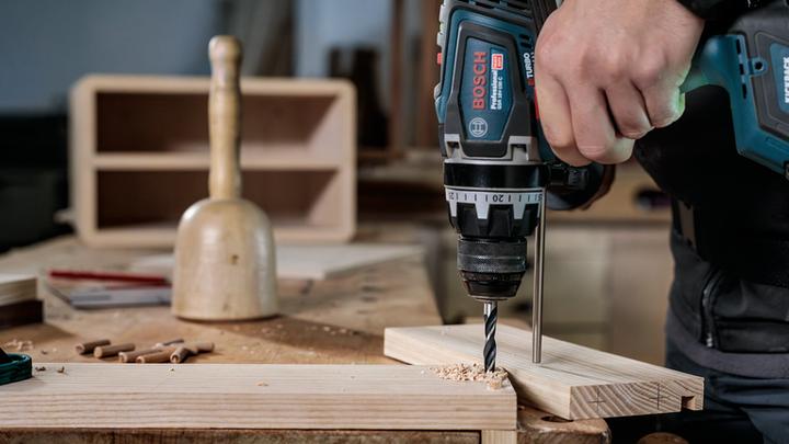 Produktbild Bosch Professional Zubehör Holzspiralbohrer Standard, 18 x 130 x 180 mm, d 10 mm (10 mm)