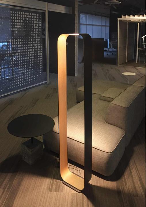 Actual product image Pablo Design Contour floor lamp (1185 lm)