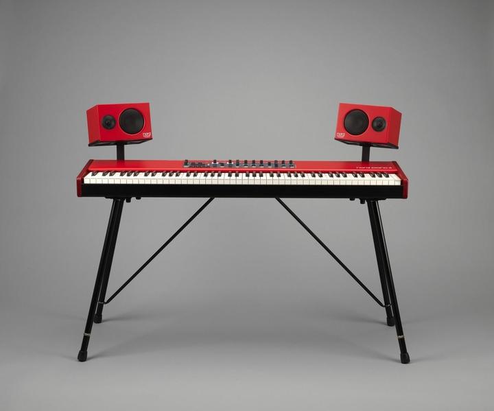 Actual product image Nord Monitor Bracket Pair