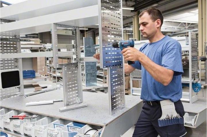 Produktbild Bosch Professional GSR 10.8V-EC, inkl. L-BOXX (Akkubetrieb)