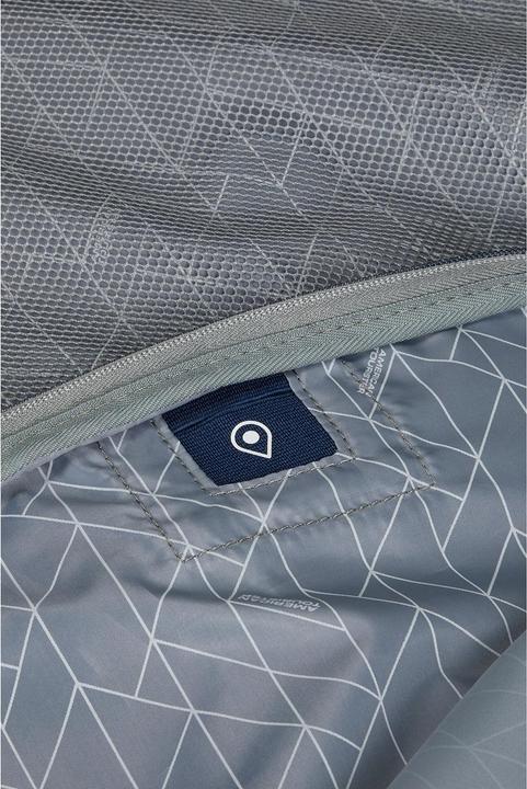 Actual product image American Tourister Fastforward Spinner (118 l)