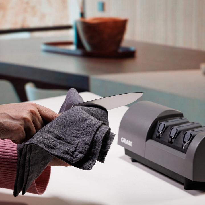 Produktbild Graef SG530 Messerschärfer quarzgrau 3-Phasen Trizor