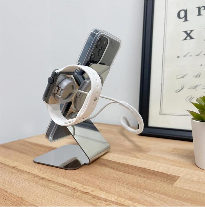 Actual product image Macally MMAGSTAND2-SS MagSafe & Apple Watch stand