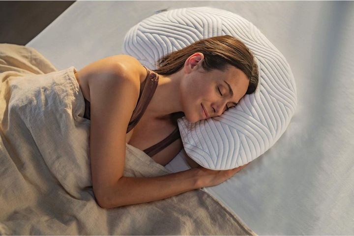 Actual product image Tempur Curve (61 x 40 x 9.5 cm)