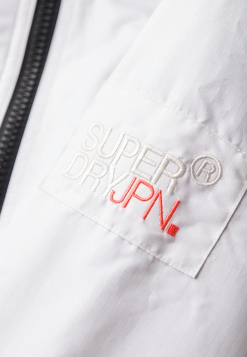 Produktbild Superdry Mountain Windjacke mit Kapuze (10XL)