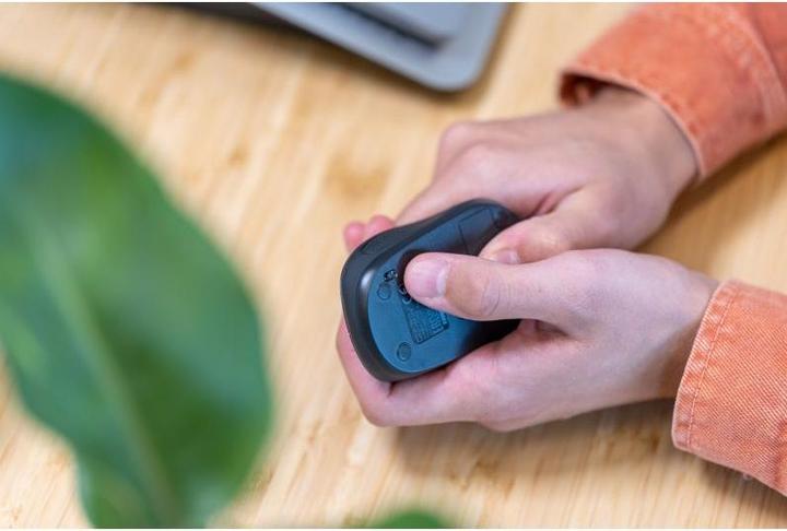 Produktbild Trust Primo Wireless Mouse Matt Blue (Kabellos)