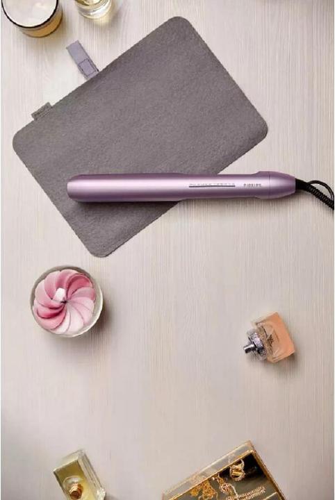 Actual product image Philips 5000 Series Hair Straightener