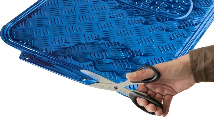 Actual product image Walser Car rubber mats metallic chequer plate look blue maxi (2 front mats + 2 rear mats)