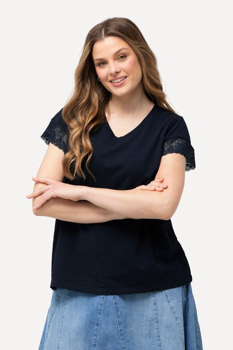 Immagine prodotto Ulla Popken T-shirt classica con pizzo, scollo a V e maniche ad aletta (58)