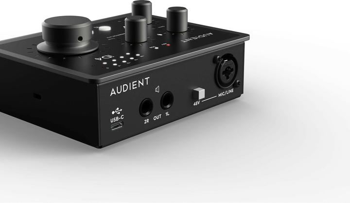 Actual product image Audient iD4 MKII (USB)