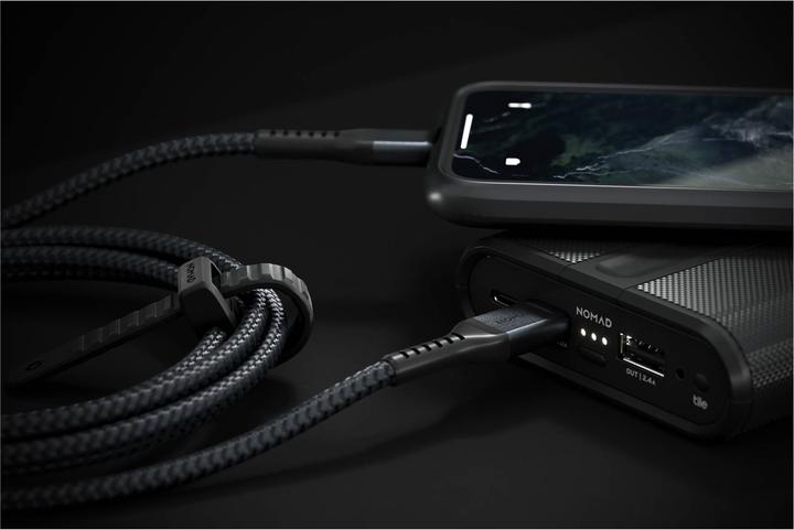 Actual product image Nomad Kevlar USB-C to Lightning Cable 1.5 m (1.50 m, USB 3.2 Gen 1, 20 W)