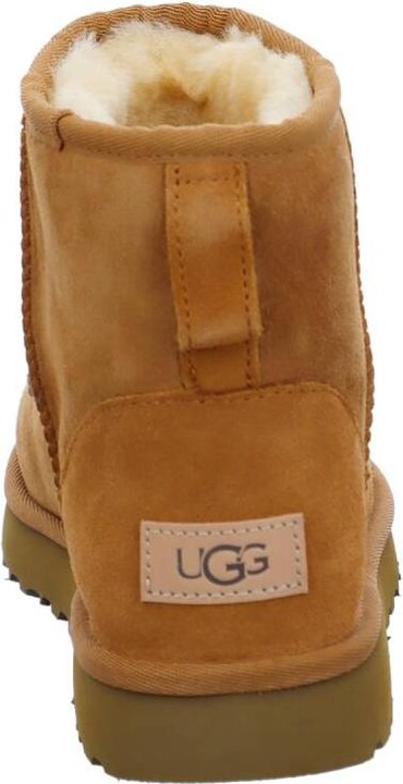 Actual product image Ugg Classic Mini II (40)
