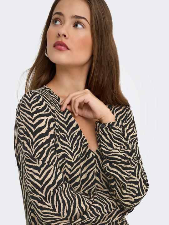 Actual product image Only ONLNOVA Kurzes Kleid Kleid (M)
