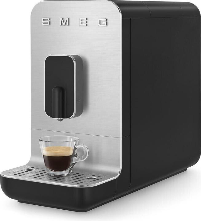 Actual product image Smeg BCC11BLMEU