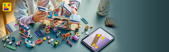 Actual product image LEGO Pferdestall und Reitschule (LEGO Friends)