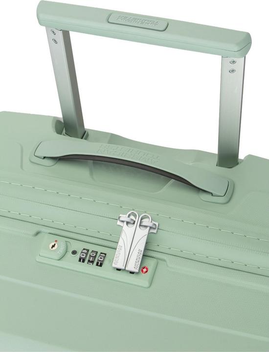 Actual product image American Tourister Airconic Spinner (67 l)