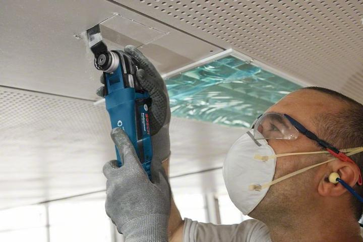 Image du produit Bosch Professional Multi-Cutter GOP 30-28, avec accessoires, L-BOXX