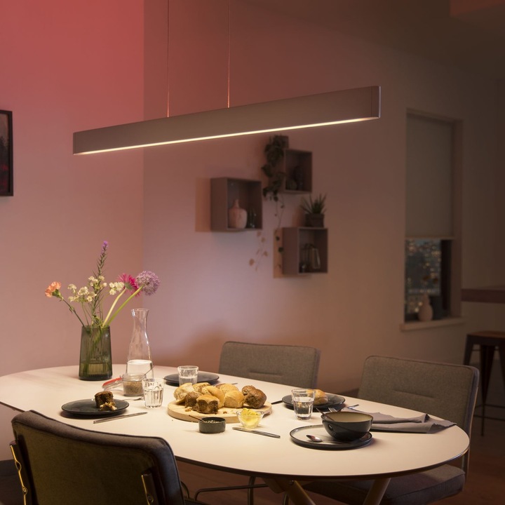 Actual product image Philips Hue Ensis Base (6000 lm)