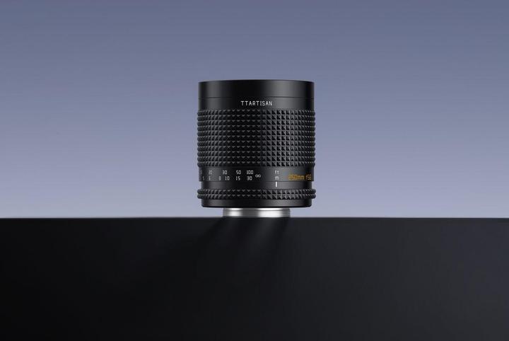 Immagine prodotto TTArtisan 250 mm f5,6 VF per M42 Mont nero / nero (M42, Full frame)