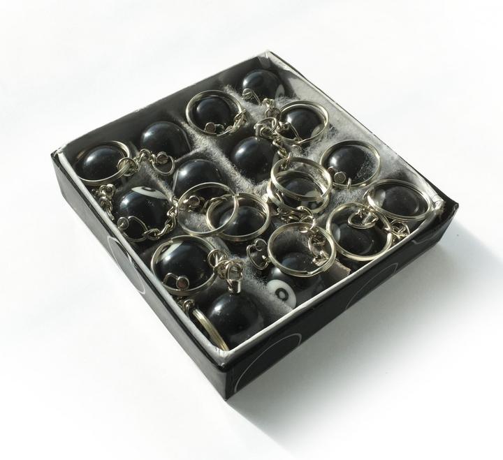 Actual product image Key fob with 8-balls