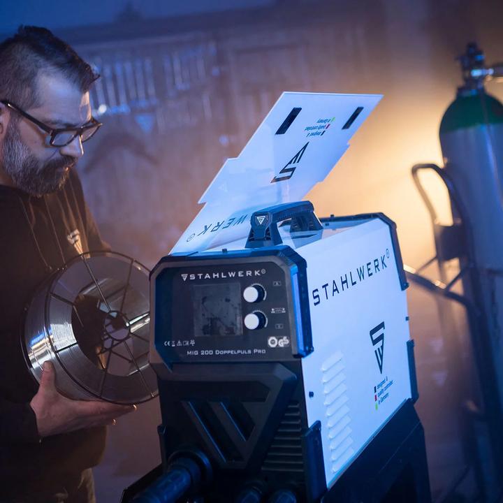 Produktbild Stahlwerk Schweissgerät MIG MAG 200 Doppelpuls Pro Vollausstattung vollsynergisch