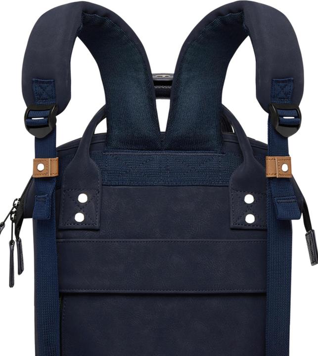 Actual product image Cabaia Rucksack / Backpack Adventurer Vegan Nubuck Small (12 l)