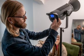 Actual product image Newell Surja 400 LED-Lampe (Studio light)