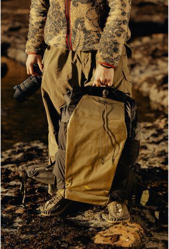 Produktbild Peak Design Peak Design Peak Design Outdoor Backpack 45L Kelp (45 l)