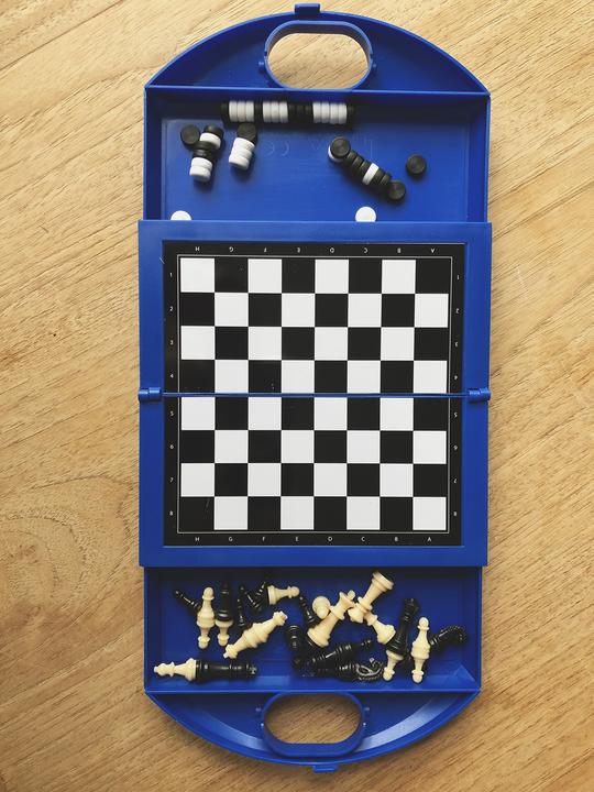 Produktbild Jumbo Checkers / Schach