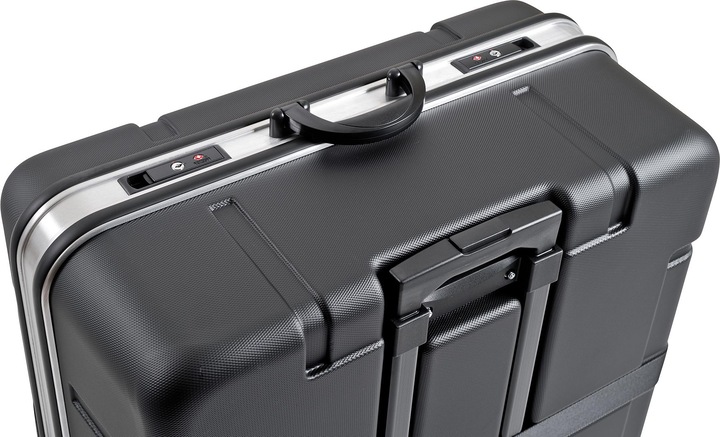 Actual product image B&W International Foldable suitcase