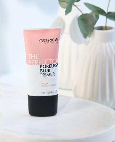 Actual product image Catrice The Perfector Poreless Blur Primer (Nude)