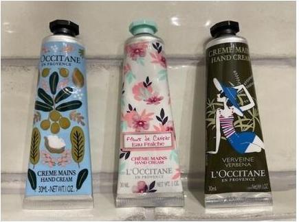 Immagine prodotto L'Occitane Crema per le mani alla karité, fiore di ciliegio o verbena (30 ml)