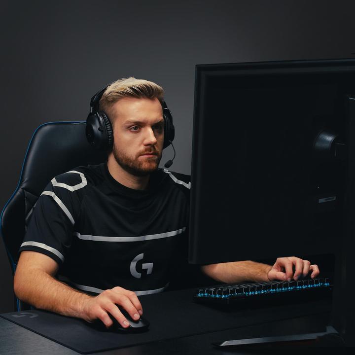 Actual product image Logitech G Pro X TKL Lightspeed (Swiss, Cable, Wireless)