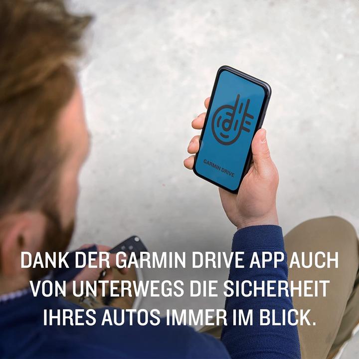 Produktbild Garmin Dash Cam 67W (Bluetooth, Eingebautes Mikrofon, GPS-Empfänger, Eingebaute Anzeige, Akku, Beschleunigungssensor, Eingebautes Display, WQHD)