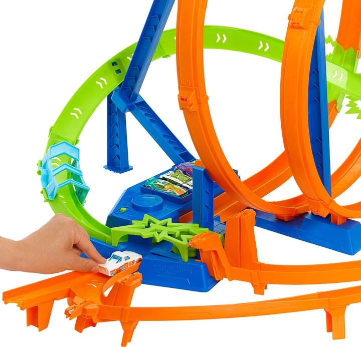 Actual product image Hot Wheels Epic Crash Dash