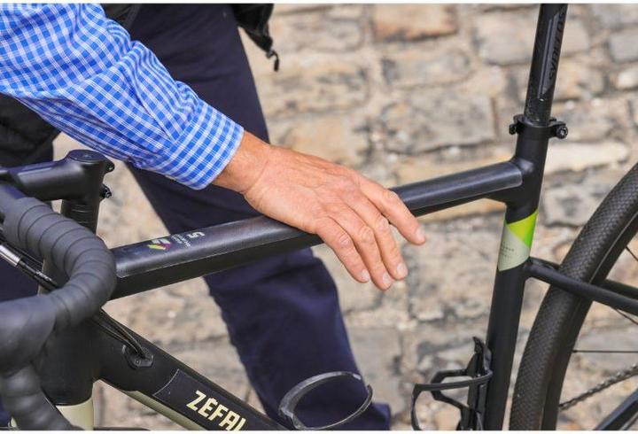 Productafbeelding Zefal Framebeschermingsfolie SKIN ARMOR L Mat Transparant (Frame beschermingsfolie)