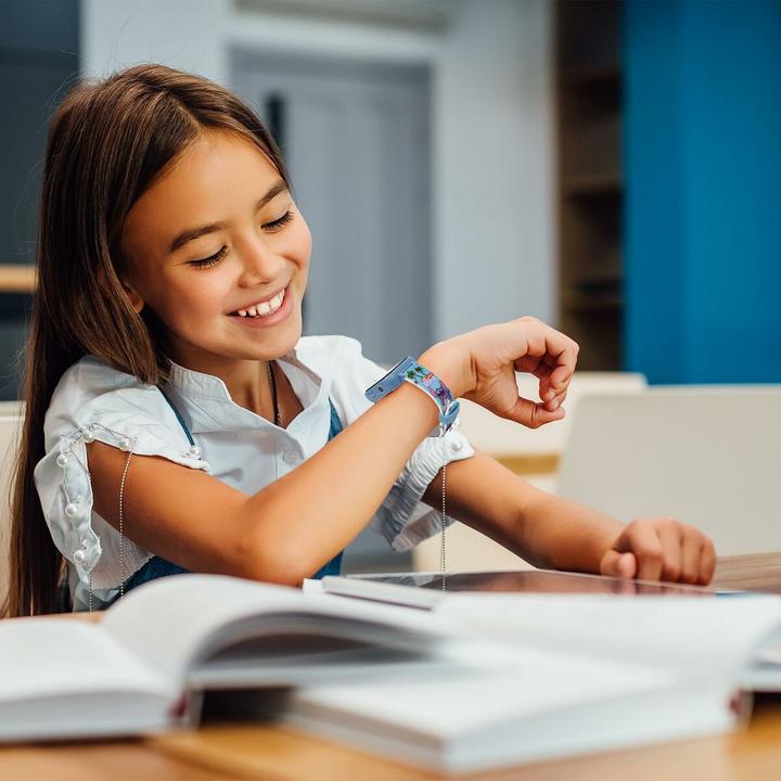 Actual product image Lexibook Stitch colour display clock with camera (Multilingual)