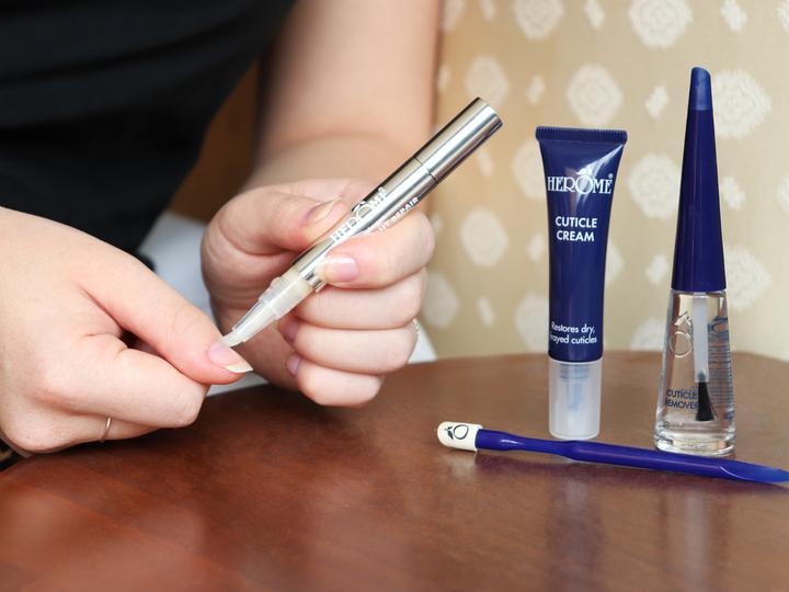 Immagine prodotto Herome Riparazione notturna delle cuticole (2 ml)