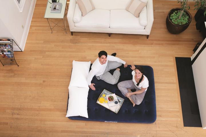 Productafbeelding Bestway Gevlokt luchtmatras - Luchtpomp / Tweepersoons (135 x 190 cm)