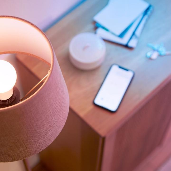 Produktbild WiZ Warm White (E27, 806 lm, 2 x)