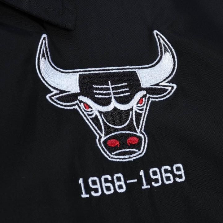 Produktbild Mitchell & Ness Coaches Jacke - Chicago Bulls - L (L)