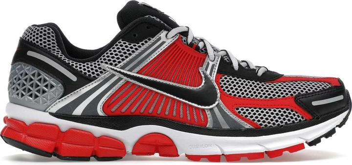 Image du produit Nike Zoom Vomero 5 Metallic Silver University Red (40)