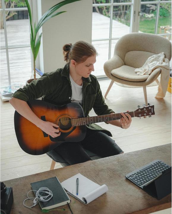 Produktbild Yamaha F310 TPBS Westerngitarren-Set (Akustik Gitarre, Palisander, Fichte)