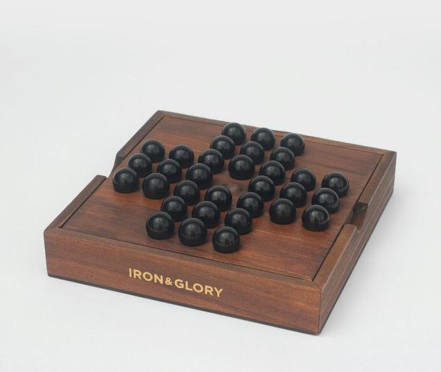 Produktbild Luckies Solitaire - Brettspiel