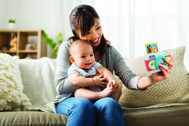 Produktbild Clementoni Baby Fotokamera (Französisch)