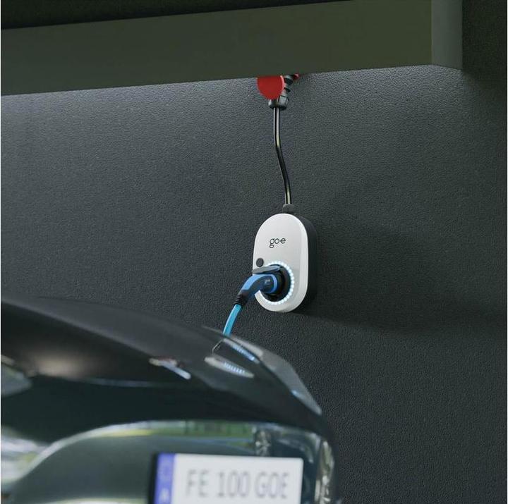 Produktbild Go-E Gemini flex (Typ 2, 22 kW, 32 A, CEE 16)