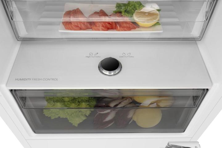 Produktbild Hisense Kühl-Gefrierkombination Einbau RB 3B250SAWC (252 l)