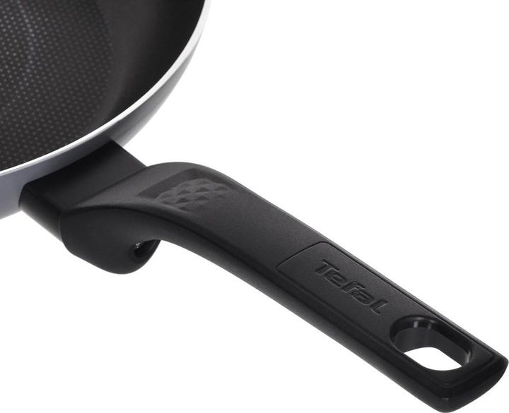 Actual product image Tefal Frying Pan B5690453 Easy Plus Diameter 24 cm, Fixed handle (24 cm, Frying pan, Aluminium)