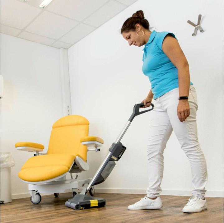 Productafbeelding Kärcher Professional BR 30/1 C Bp (Schrobzuigmachine)